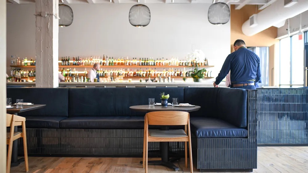 Navy Blue: Where Elegance Meets Familiarity